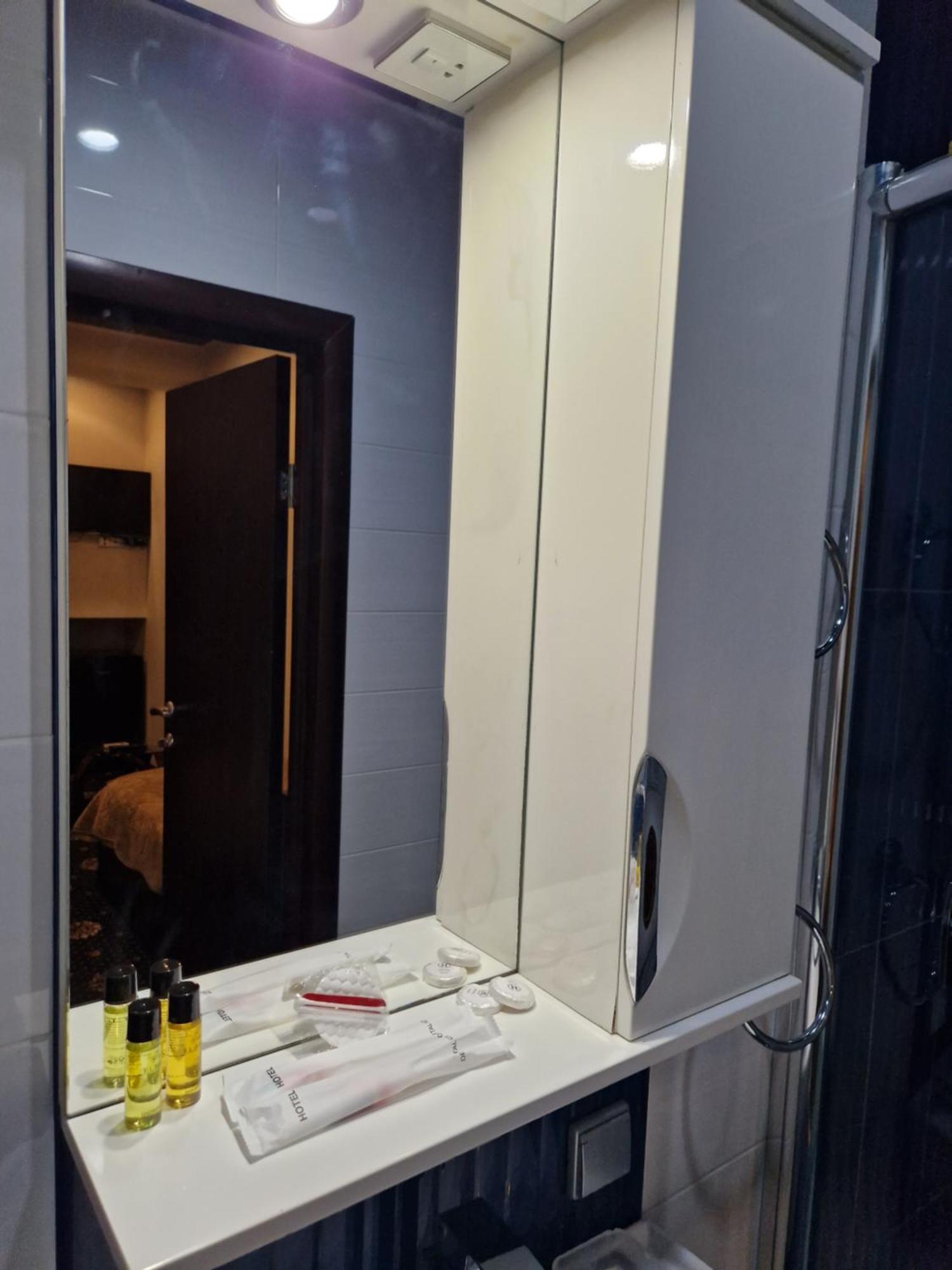 Hotel New Royal Tbilisi Luaran gambar
