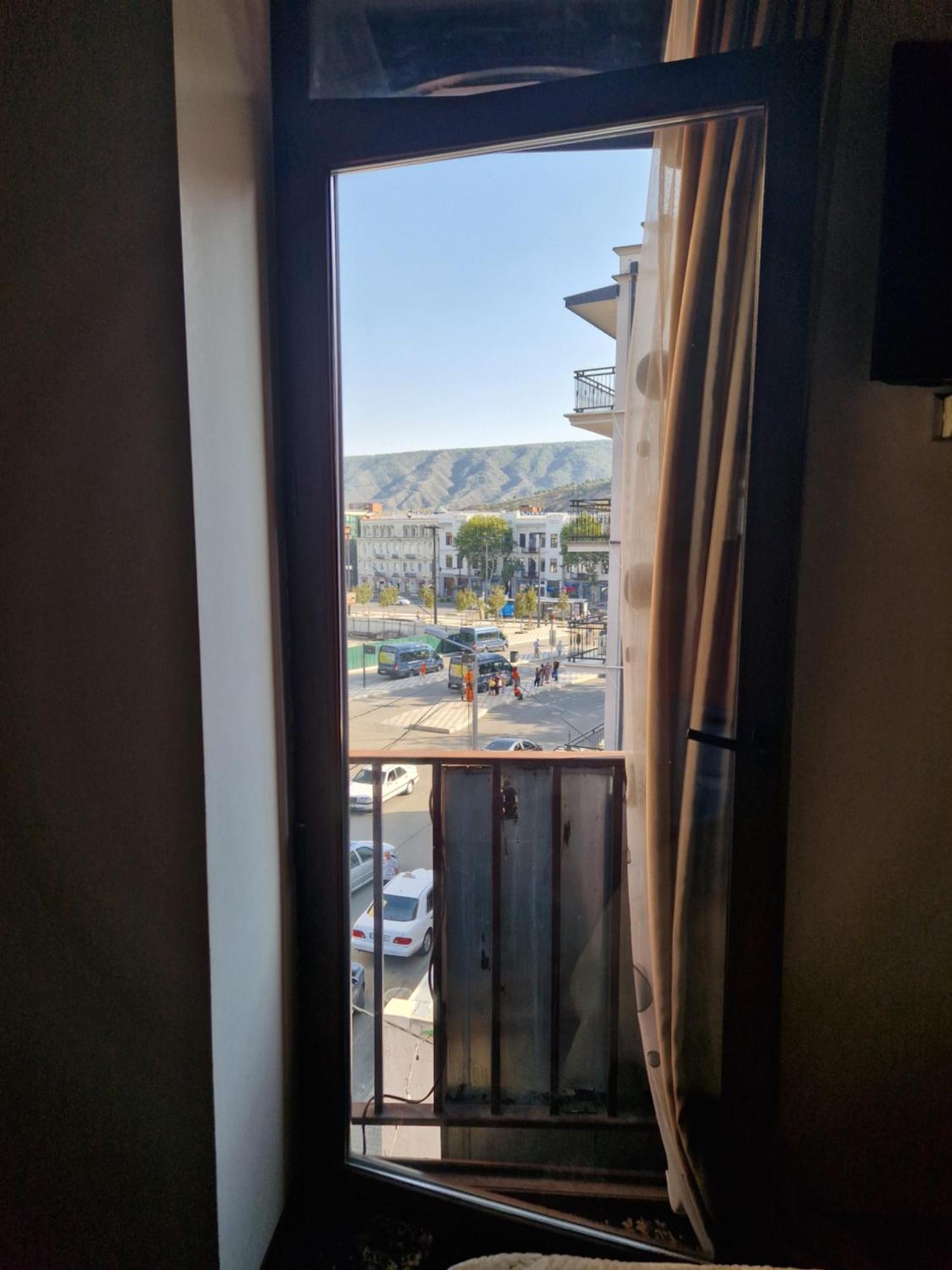 Hotel New Royal Tbilisi Bilik gambar